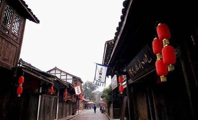 铃木版大G？全球首款“吉姆尼”官改版上线，总算模仿到了精髓！